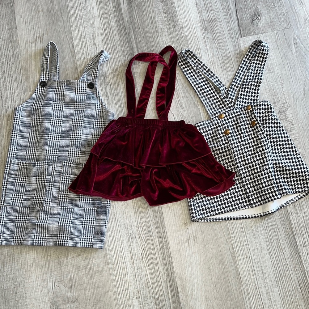 Girls bundle (3) dresses